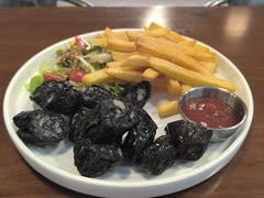 -mordew加州日记西餐&小酒馆(新天地店)