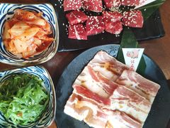 三元豚五花肉-热血兄弟·炭火烤肉(融侨中心店)