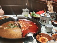 -鸿姐老火锅(花园路店)