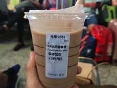 燕麦拿铁-星巴克(上海虹桥站2A检票口)
