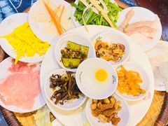 -桥香园云南过桥米线(金马碧鸡店)