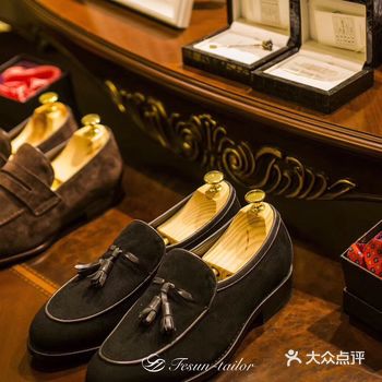 一次满意的定制体验. 师傅给我们量体的时候特别细心