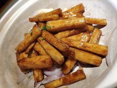 -姜君·千岛湖鱼头馆(浦东大道店)