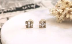 -威德钻石-克拉钻大本营(南京东路店)