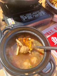 -咪咪比基尼脱毛专业店