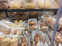 -皇冠幸福里动物奶油生日蛋糕(汉口北店)