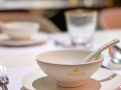 -洛缦音乐餐厅(工业展览馆万象城店)