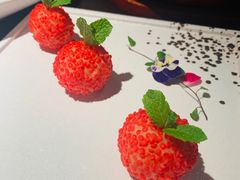 -江上荟·创意中国菜(绿地缤纷城店)