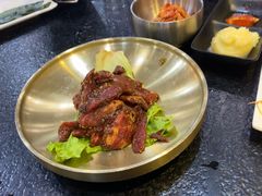 -臻牛烤肉