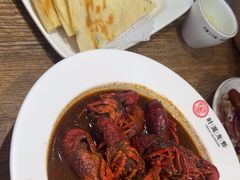 -叶派龙虾•招牌香辣蟹·海鲜(中海国际店)