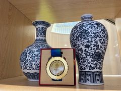 -霸王茶姬(南强街店)