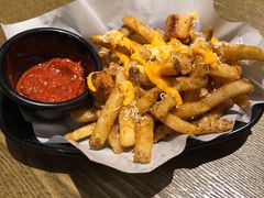 芝士薯条-机器人火炉披萨