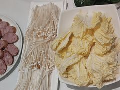 -澳洲肥牛火锅(转盘路店)