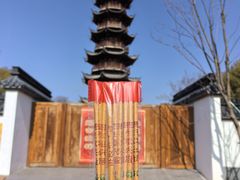 -龙华寺