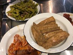 -马路牙子地桌烤肉(工体店)