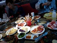 -韩厨缘素海鲜烤肉自助餐厅(遂州中路店)
