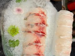 -得意咚瓜·顺德鱼生·冬瓜火锅(深圳首店)