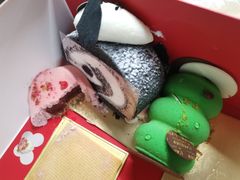 黑芝麻卷-Salon de The de Joel Robuchon(外滩18号店)