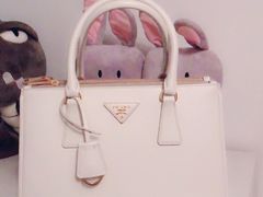 -PRADA普拉达(国金中心店)