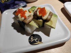 牛油果鹅肝寿司-万岁料理回转寿司(华贸店)