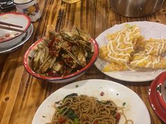 -冶建镜子·老南昌大排档·江西虾王(总店)