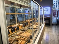 -焙丽拾光(麦凯乐直营店)