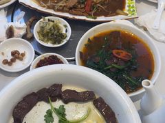 -陆记鹅庄·潮汕菜·狮头鹅(大仟里店)