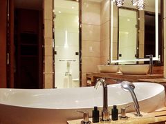 Toto浴缸-惠州金海湾嘉华度假酒店