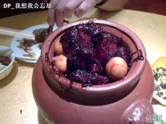 红烧肉-鹿港小镇经典老上海菜(长乐路店)