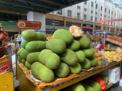 -三亚新鸿港水果一级批发市场