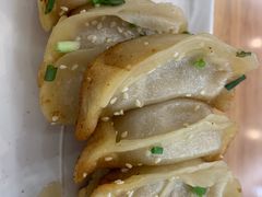 -小姜锅贴(凤凰街店)