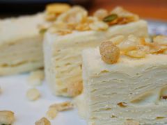 帕芙立-塔哈尔·新疆盛宴(城西银泰店)