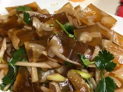 肉皮冻-万新村炒饭