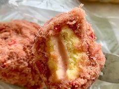 草莓酥松小贝-鲍师傅糕点(西站店)