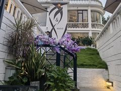 -Mark&Mars Restaurant