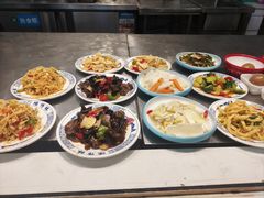 -兰州陈记牛肉面 ·烧烤· 铜锅涮肉(万达店)