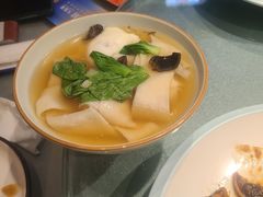-小船渔村·大连菜(新华街店)