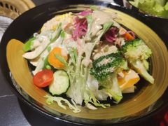 -山川小町·极番烧肉(新地假日广场店)