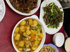 三鲜日本豆腐-兴国苑酒店