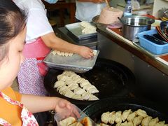 -黄阿姨锅贴大王(万航渡路店)