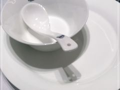 -红鼎豆捞·非遗鲍皇汤火锅(宝丰路店)