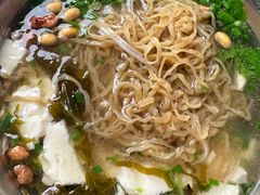 -老五鸡丝豆花面粉(瑞金北路68号院店)