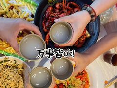 -肥肥虾庄·金牌油焖大虾(首义路店)