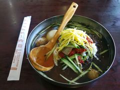 -服务大楼冷面(延大店)