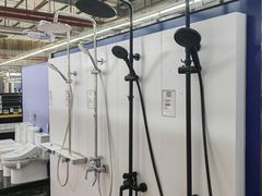 -百安居装修建材卖场(罗湖店)
