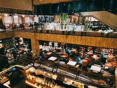 -The ROOF (通盈中心店)