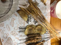 -亮亮烧烤(积玉桥总店)
