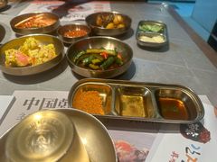 -草家酱蟹炭火烤肉店(珲春南路一店)