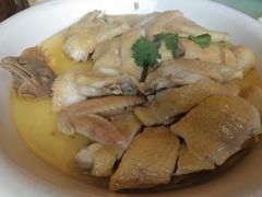 -东豪园林海鲜酒家(南港路辅路店)