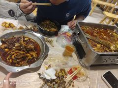 -郑记•不夜城烧烤•龙虾•虾蟹(黄鹤楼店)